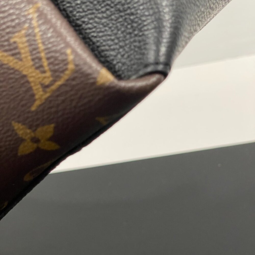 Louis Vuitton Sufflot Monogram Canvas/Leather (JB1076) - Picture 7 of 15
